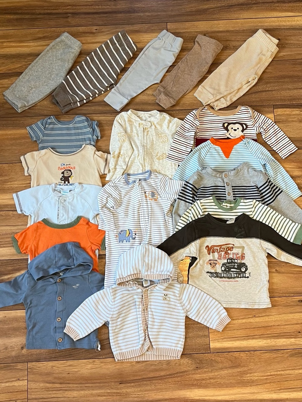 Baby boy 6-9mo LOT18pcs infant clothing bundle bodysuits pants sleepers jackets